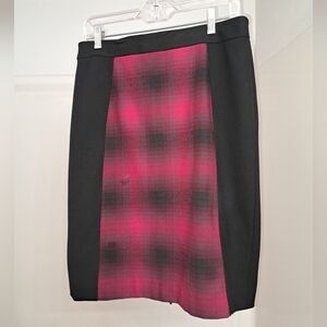 Halogen Black and Pink Plaid Pencil Skirt